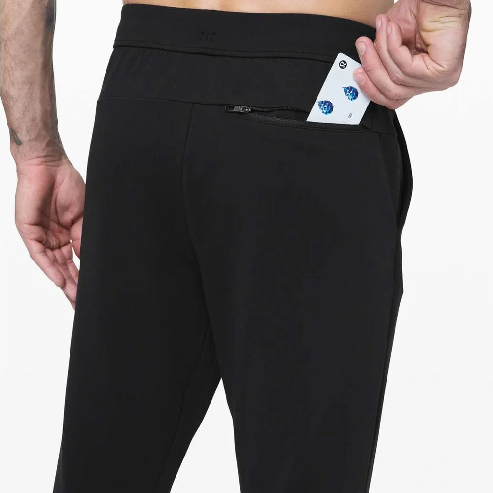 Lululemon‎ Men”s Intent 30” Jogger Black Small